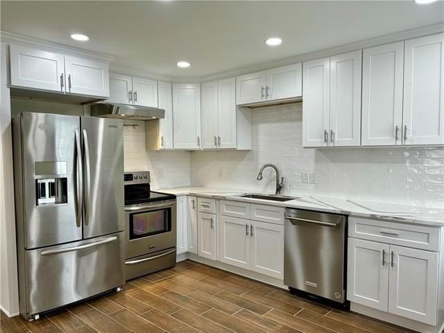 535 Victory Dr - Photo 2 of 15