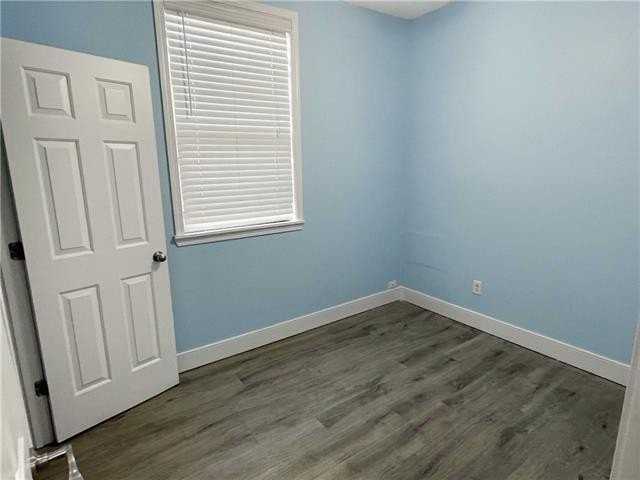 2111 Rousseau St - Photo 5 of 8