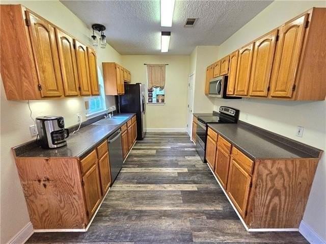 155 Ned Ave - Photo 7 of 34