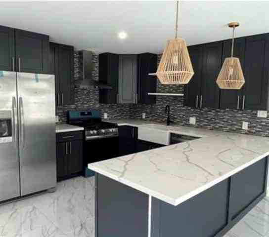 1926 Roosevelt Blvd - Photo 6 of 14