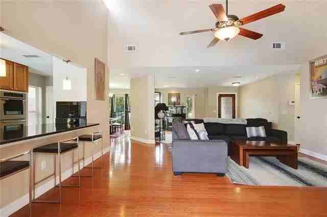 3629 Tolmas Dr - Photo 6 of 22