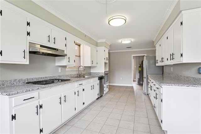 315 Shrewsbury Ct - Photo 7 of 18