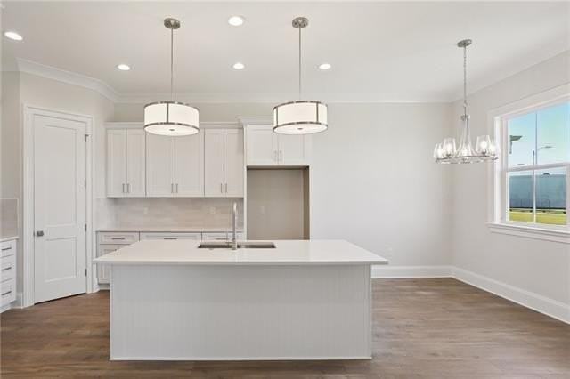 9215 S Claiborne Ave - Photo 6 of 16