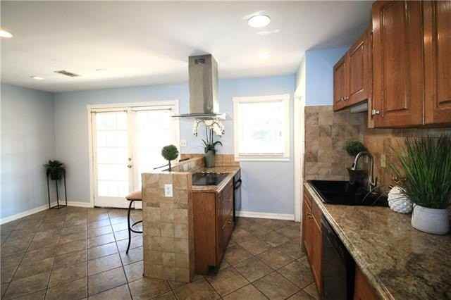 2836 Glenbrook Dr - Photo 4 of 15