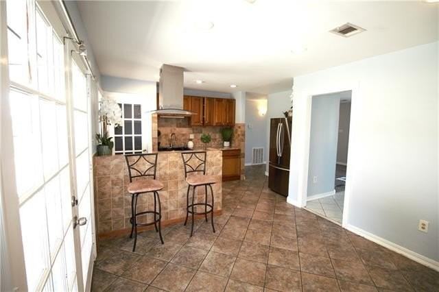 2836 Glenbrook Dr - Photo 5 of 15