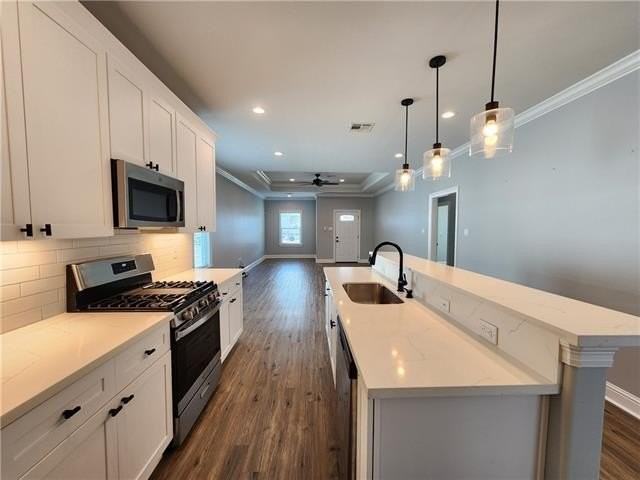 220 Trudeau Dr - Photo 7 of 28