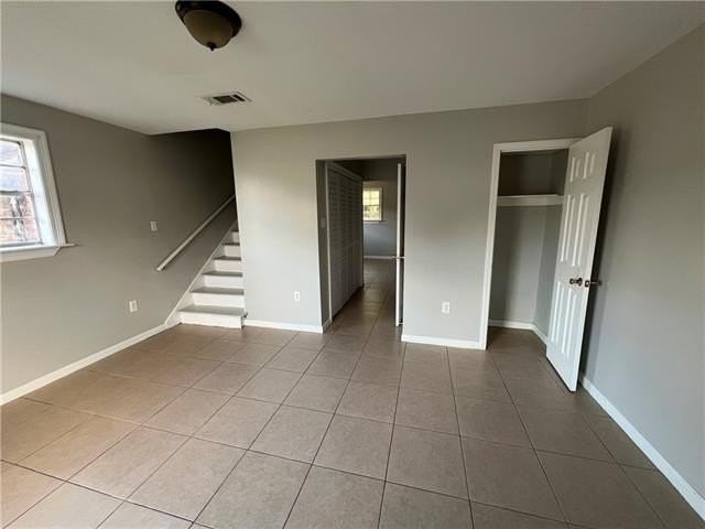 8550 Valor Dr - Photo 3 of 15