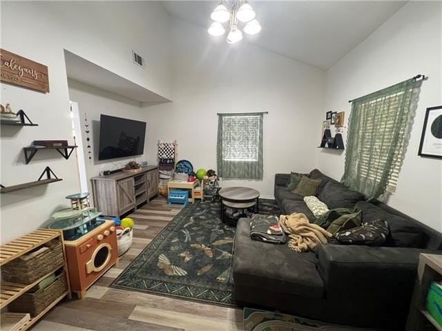 303 Timber Ridge Dr - Photo 5 of 21