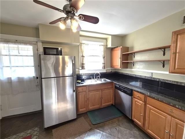 2104 Brainard St #4 - Photo 5 of 12