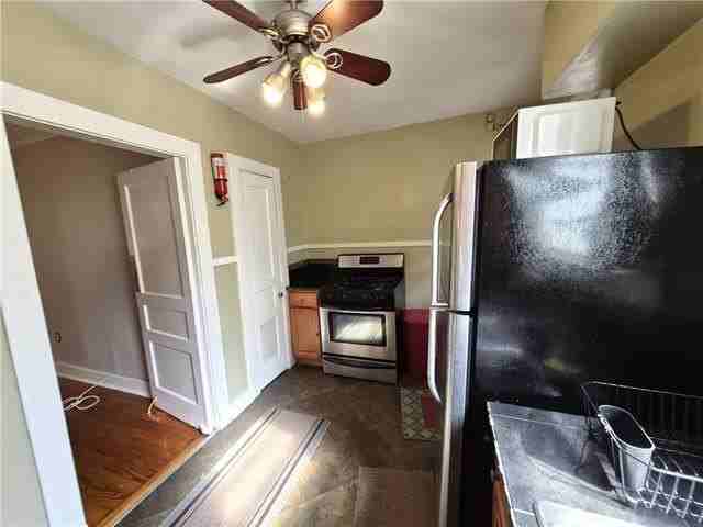 2104 Brainard St #4 - Photo 7 of 12