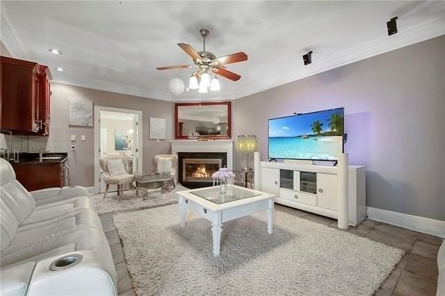 4100 Saint James Dr - Photo 5 of 30