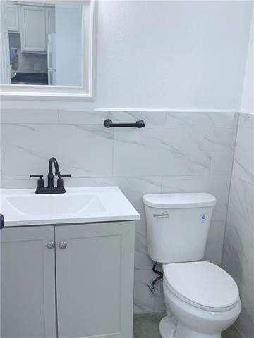 2501 Houma Blvd #E - Photo 7 of 10