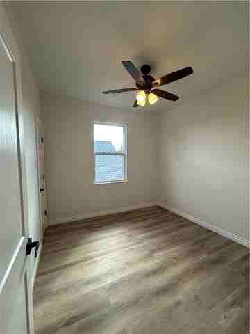 2714 Josephine St - Photo 7 of 16