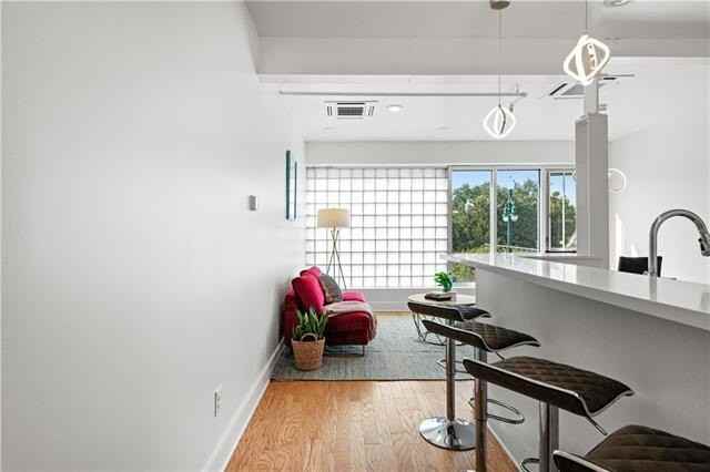 822 N Rampart St #302 - Photo 7 of 18