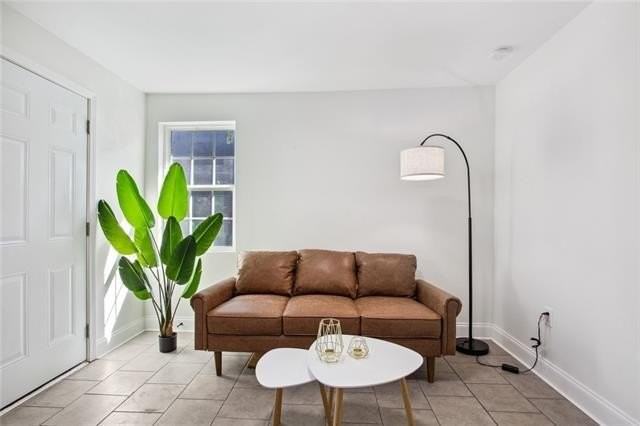 1905 France St #C - Photo 5 of 11