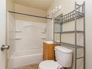 141 Rosewood Dr - Photo 6 of 8