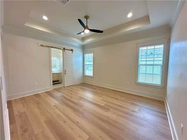 820 Calvert Ave - Photo 5 of 15