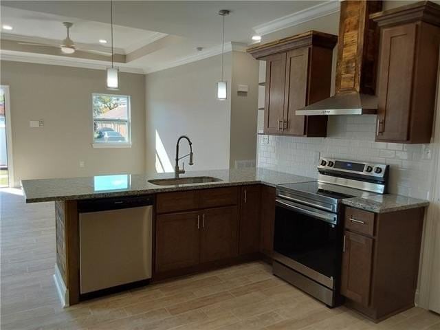 415 E Prosper St - Photo 7 of 47