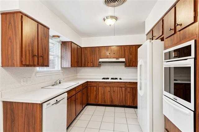 3624 45th St - Photo 6 of 15