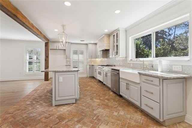 1128 W 11th Ave - Photo 7 of 21