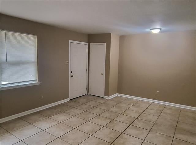 213 Baylor Pl - Photo 4 of 14