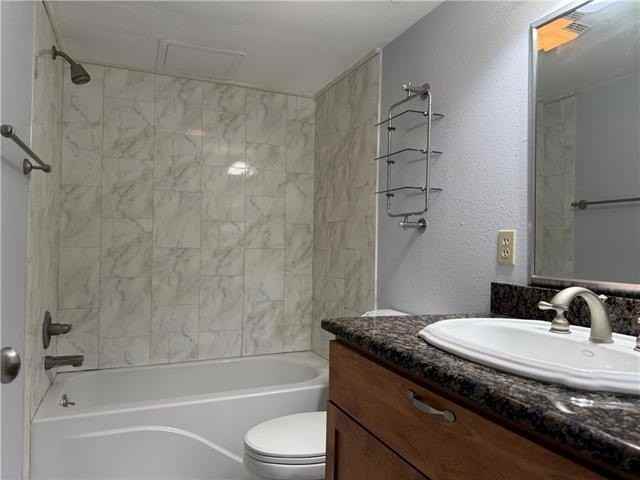3915 Saint Charles Ave #604 - Photo 7 of 13