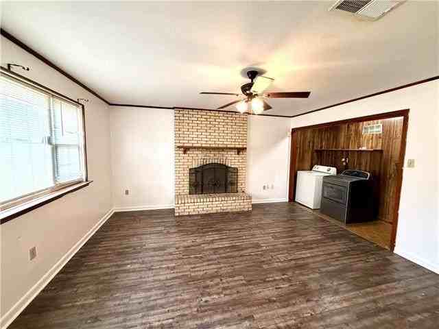 1708 Robin Dr - Photo 2 of 13