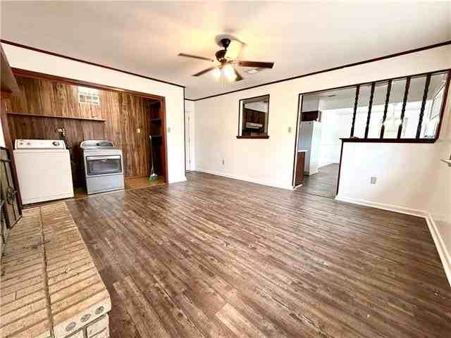 1708 Robin Dr - Photo 3 of 13