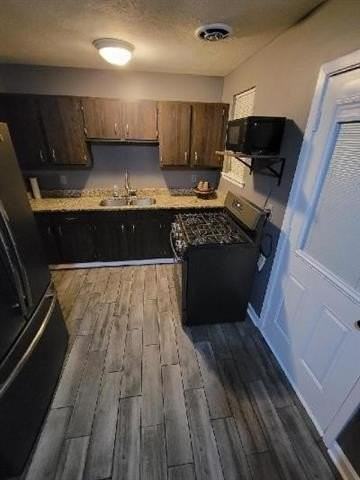 1849 Redwood Dr - Photo 6 of 8