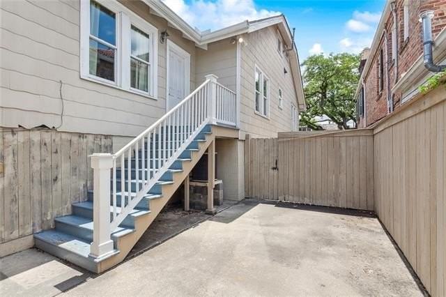 2926 Palmer Ave - Photo 2 of 11