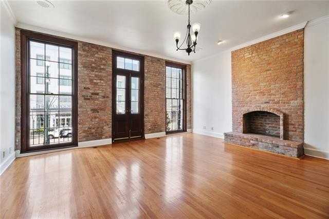 310 N Rampart St #C - Photo 3 of 9