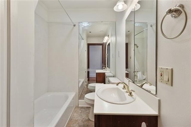 310 N Rampart St #C - Photo 6 of 9