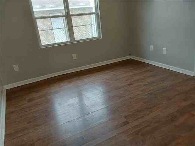 203 6th St - Photo 5 of 41