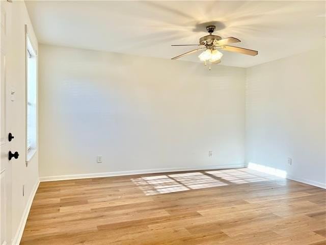 7679 Stonewood St - Photo 7 of 24