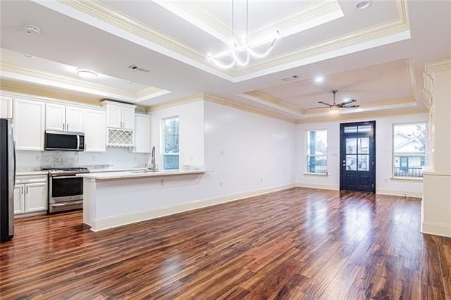 3938 Hamilton St - Photo 3 of 28