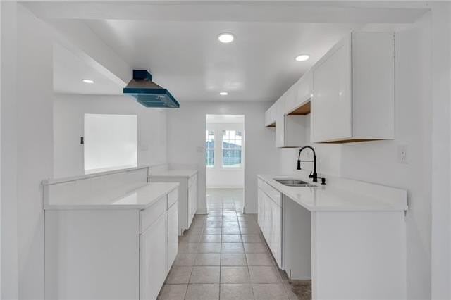 4933 Savoie Ct - Photo 5 of 9