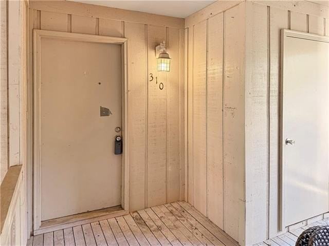 310 Teal Ct - Photo 5 of 25