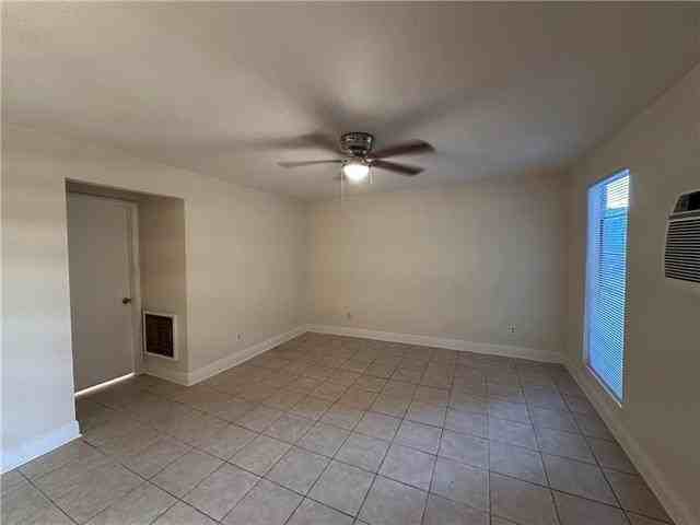 115 W Esplanade Ave #7 - Photo 5 of 18