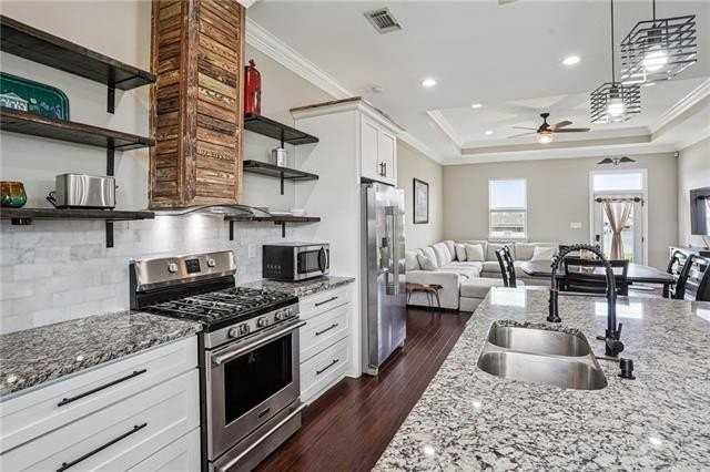 3717 Lena Dr - Photo 6 of 21