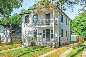 featured image of 3908 Pauger St