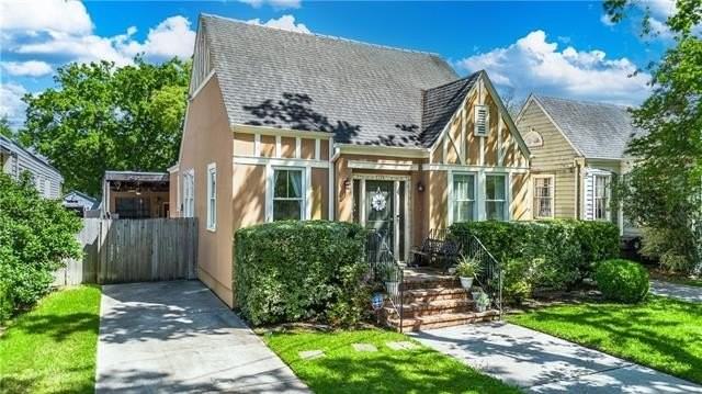 2725 Joseph St - Photo 2 of 24