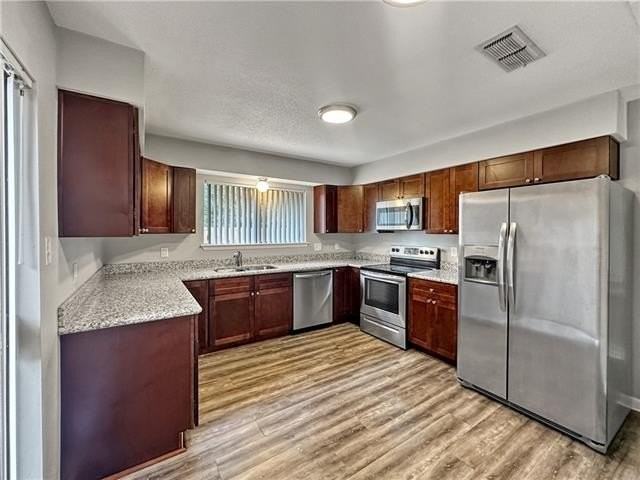 221 Lake Tahoe Dr - Photo 6 of 16