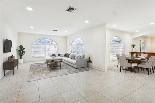 5812 Virginia Pl - Photo 3 of 19