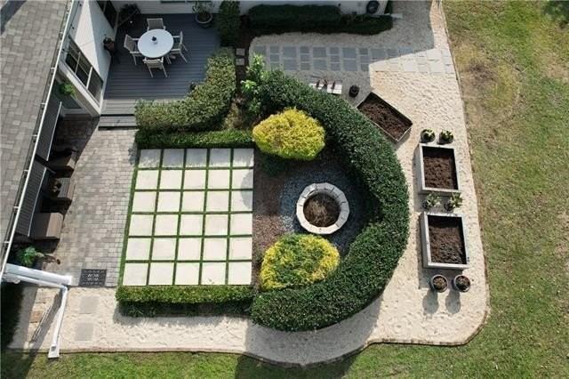 236 Highland Dr - Photo 2 of 19