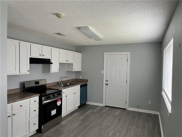 215 E Genie St - Photo 4 of 12