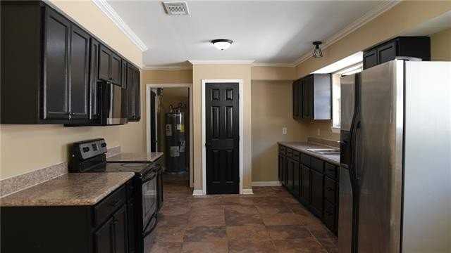 7162 Bunker Hill Rd - Photo 2 of 10