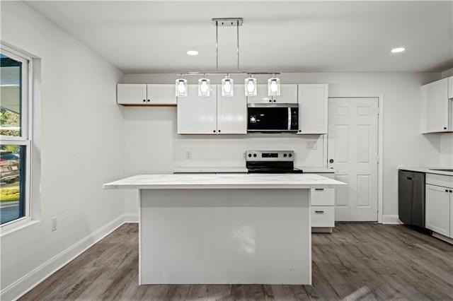 517 Fairlawn Dr - Photo 3 of 16