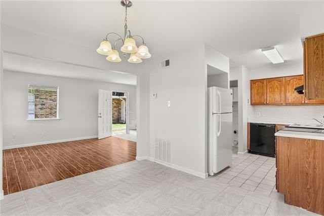 4921 Wabash St #D - Photo 4 of 9