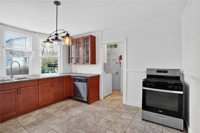 332 Virginia St - Photo 6 of 16