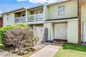 featured image of 101 Wilbourn Blvd #102